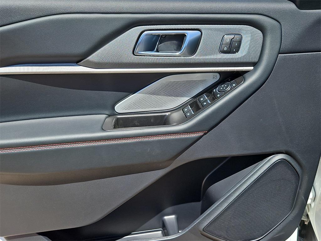 new 2025 Ford Explorer car, priced at $59,003