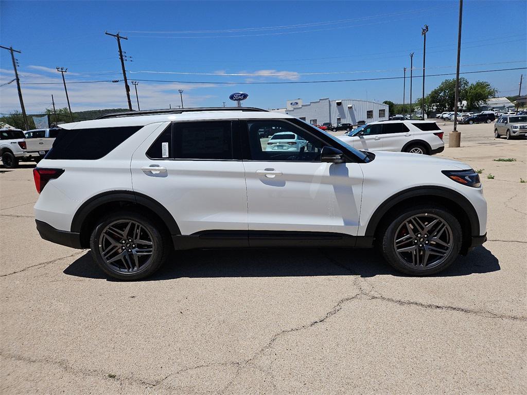 new 2025 Ford Explorer car, priced at $59,003