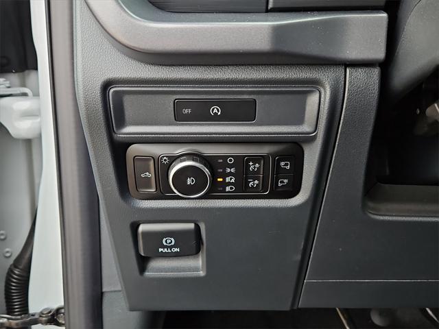 new 2025 Ford F-150 car, priced at $57,062