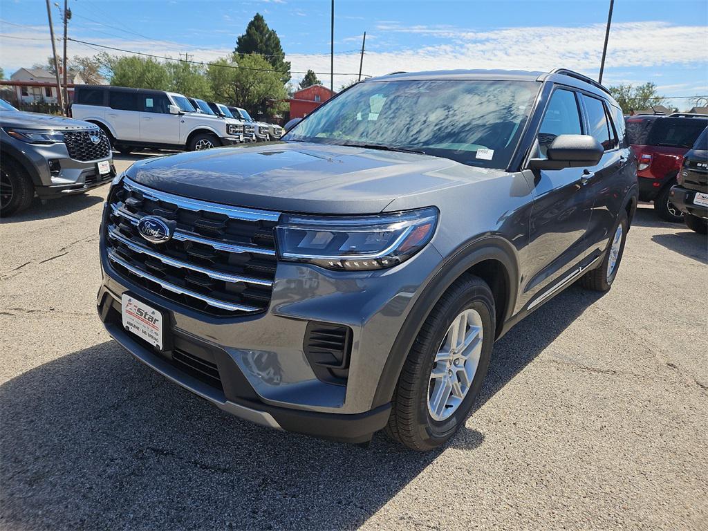 new 2025 Ford Explorer car, priced at $39,899