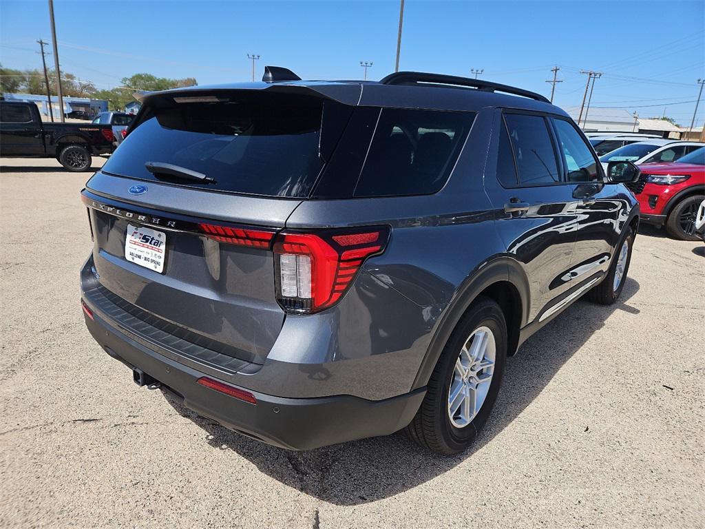 new 2025 Ford Explorer car, priced at $39,899