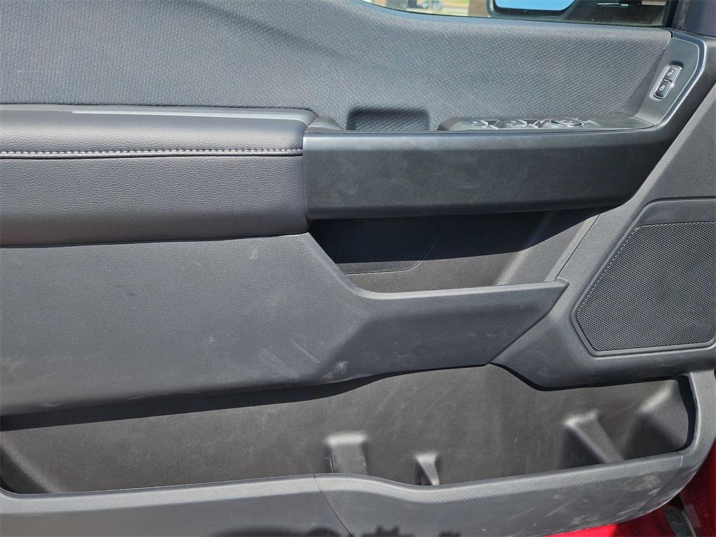 new 2025 Ford F-150 car, priced at $51,361