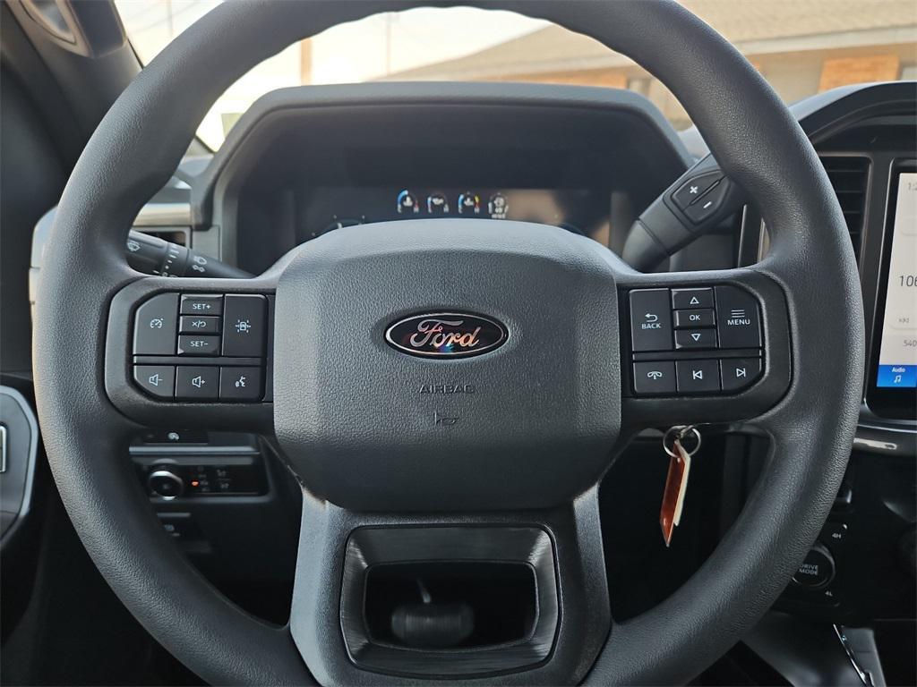 new 2025 Ford F-150 car, priced at $51,361