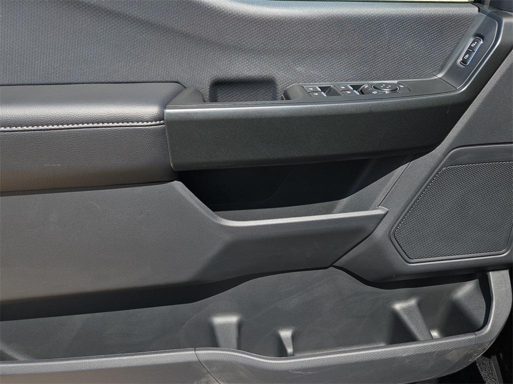 new 2025 Ford F-150 car, priced at $49,068