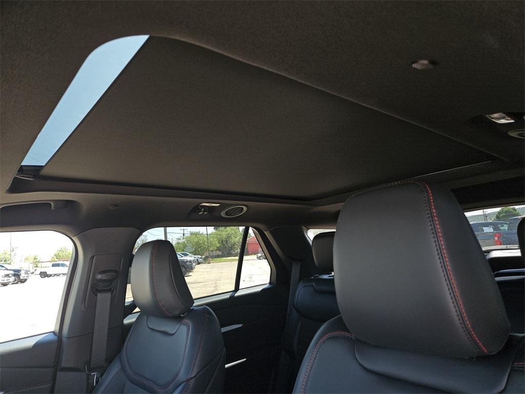 new 2025 Ford Explorer car, priced at $49,794