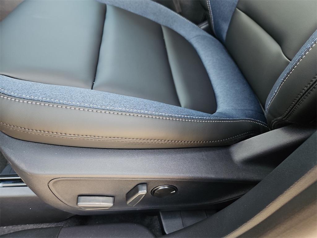 new 2025 Ford Bronco Sport car, priced at $37,351