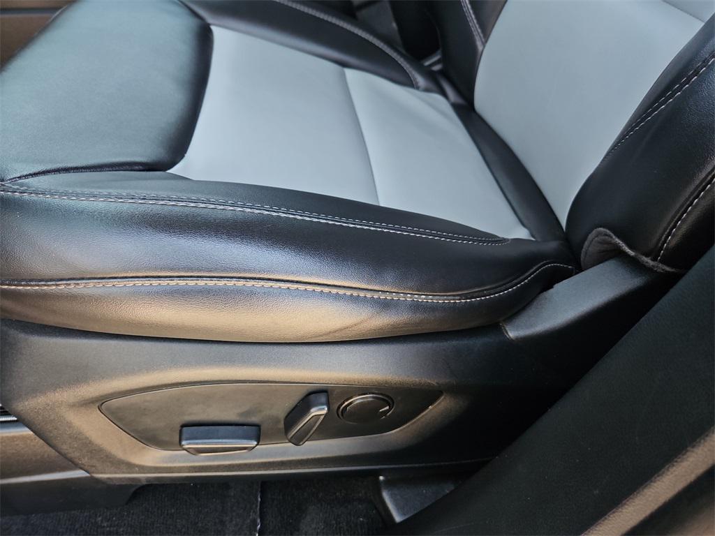 used 2022 Ford Explorer car, priced at $25,777