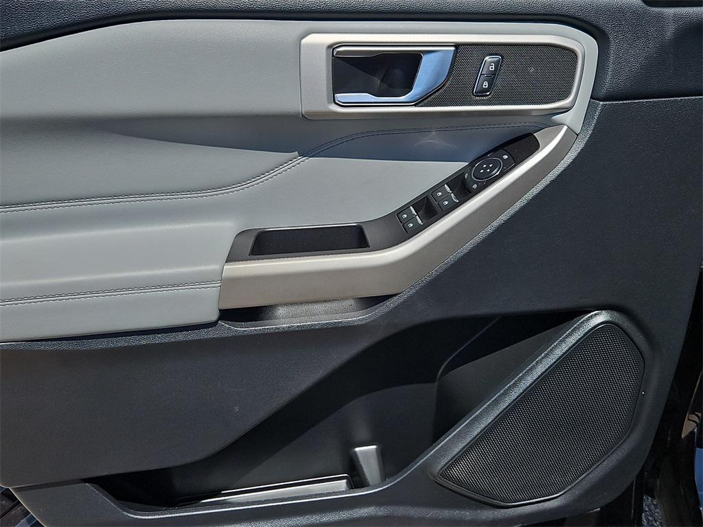used 2022 Ford Explorer car, priced at $25,777