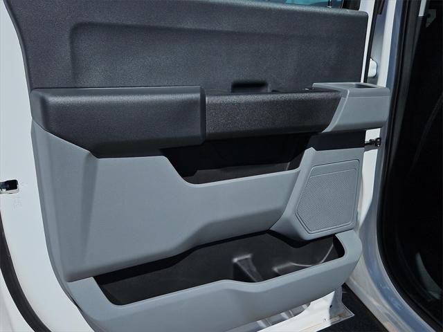 new 2025 Ford F-350 car, priced at $65,820