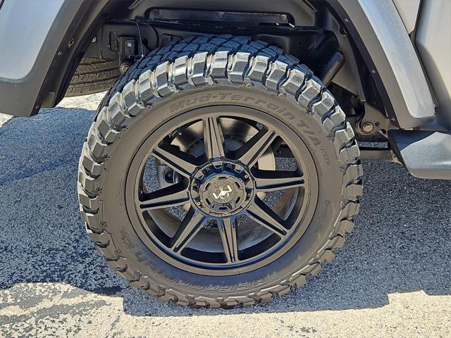 used 2020 Jeep Gladiator car, priced at $31,981