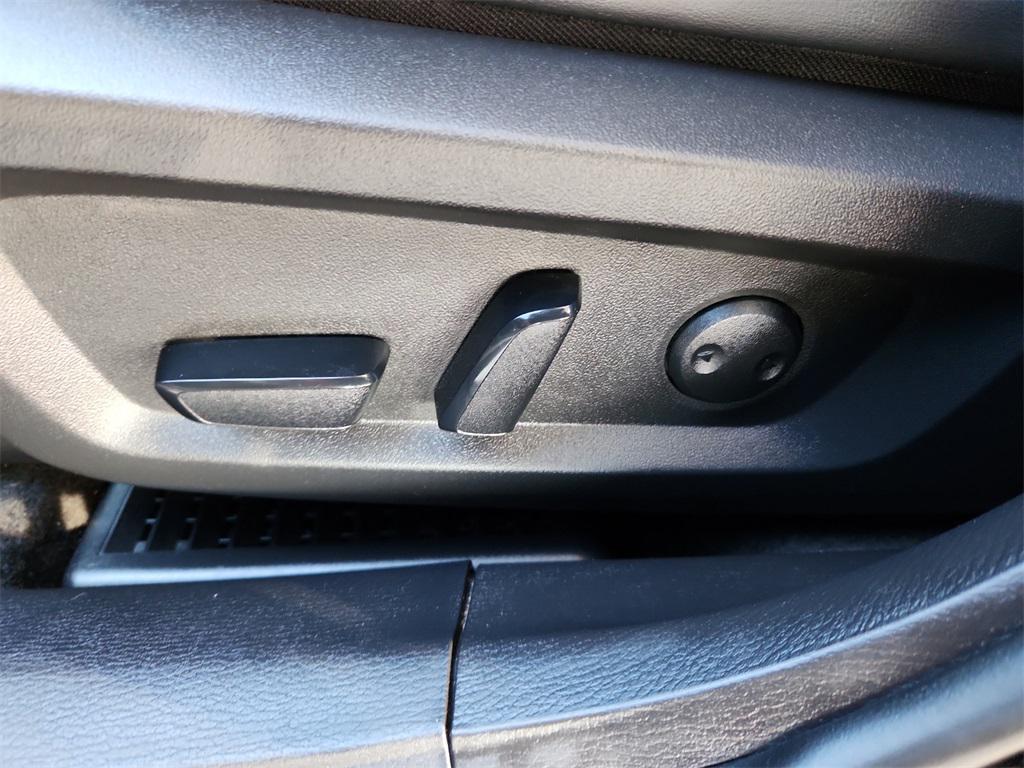 used 2024 Mitsubishi Outlander car, priced at $27,781