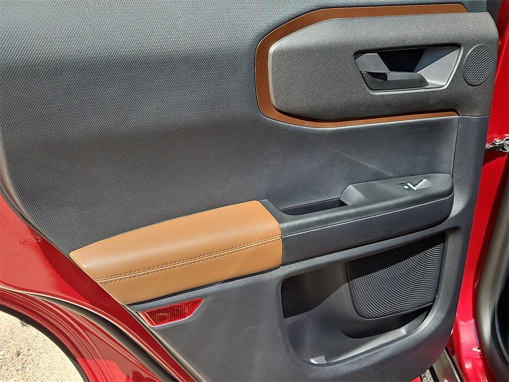 new 2025 Ford Bronco Sport car, priced at $38,940