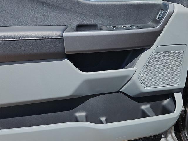 new 2025 Ford F-250 car, priced at $69,320