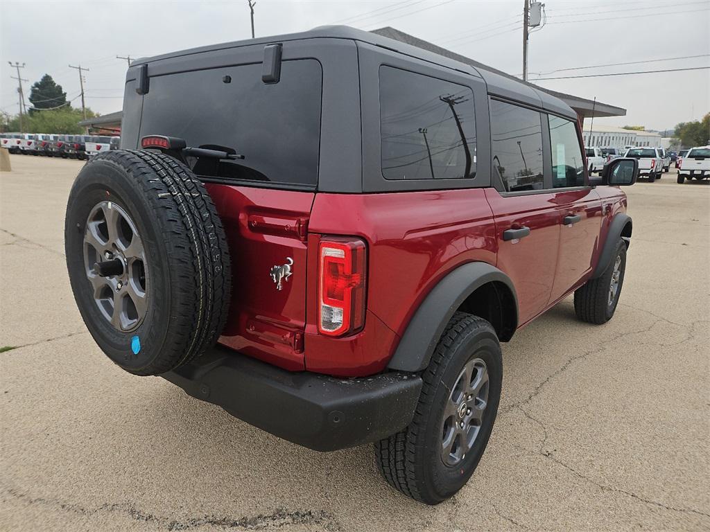 new 2025 Ford Bronco car, priced at $45,923