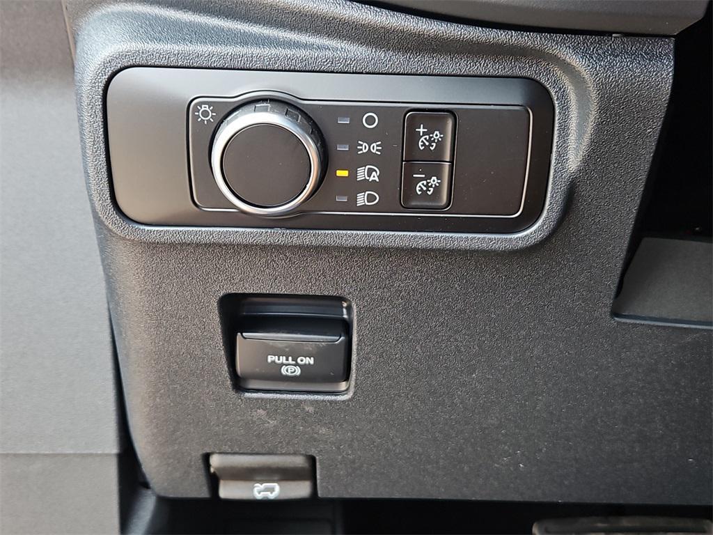 new 2025 Ford Bronco car, priced at $45,923