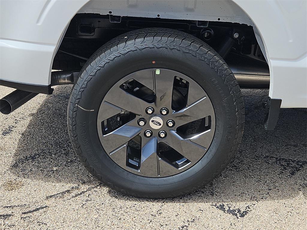 new 2025 Ford F-150 car, priced at $49,373