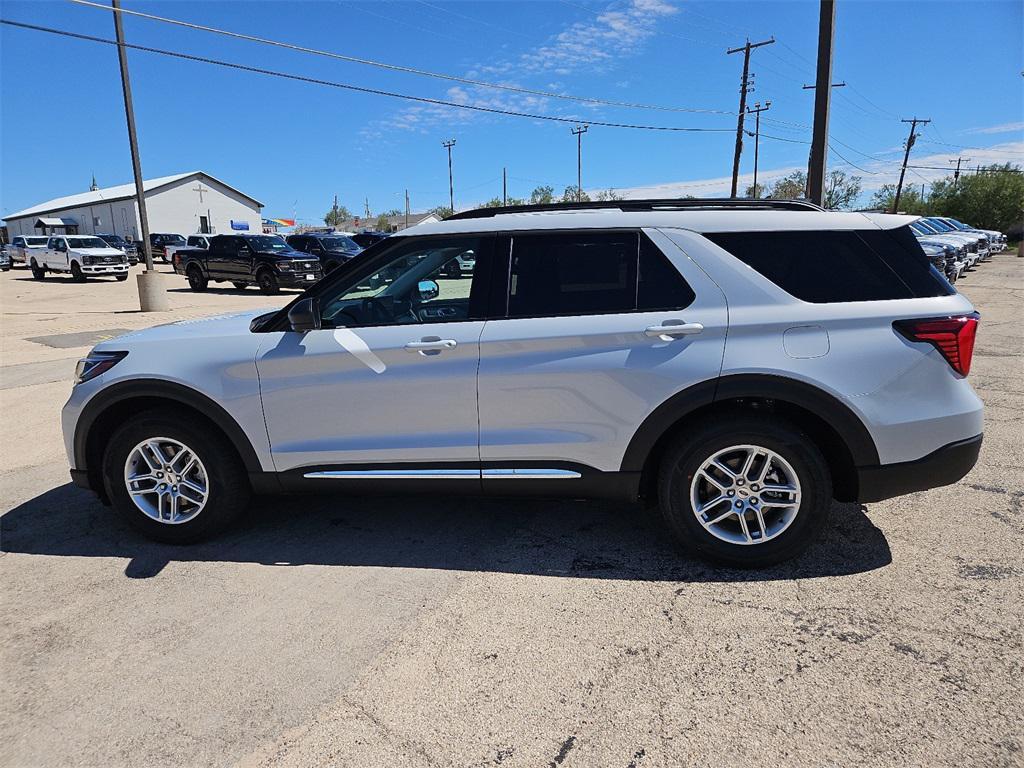 new 2025 Ford Explorer car, priced at $42,860