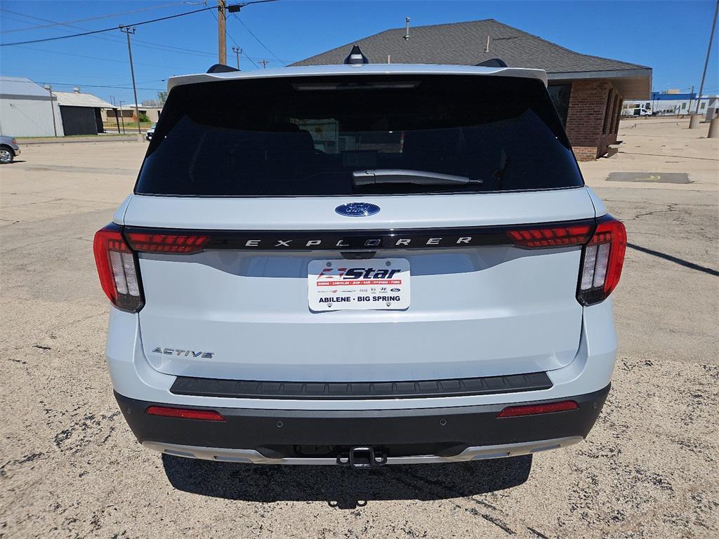 new 2025 Ford Explorer car, priced at $42,860