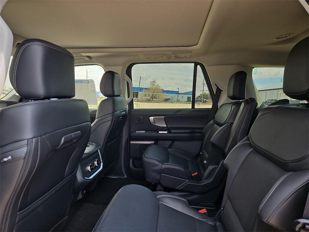 new 2025 Ford Expedition car, priced at $79,755