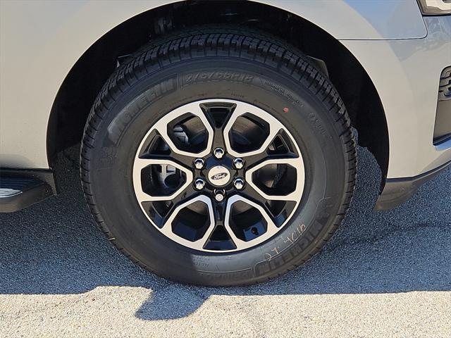 new 2024 Ford Expedition car, priced at $54,899