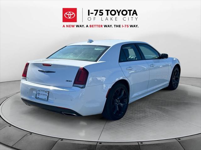 used 2022 Chrysler 300 car, priced at $21,565