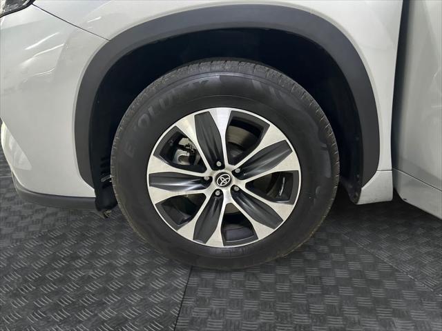 used 2023 Toyota Highlander car, priced at $35,698