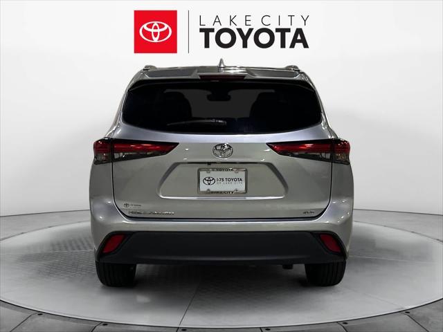 used 2023 Toyota Highlander car, priced at $35,698