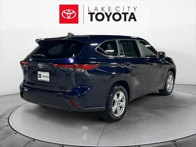 used 2023 Toyota Highlander car, priced at $34,051