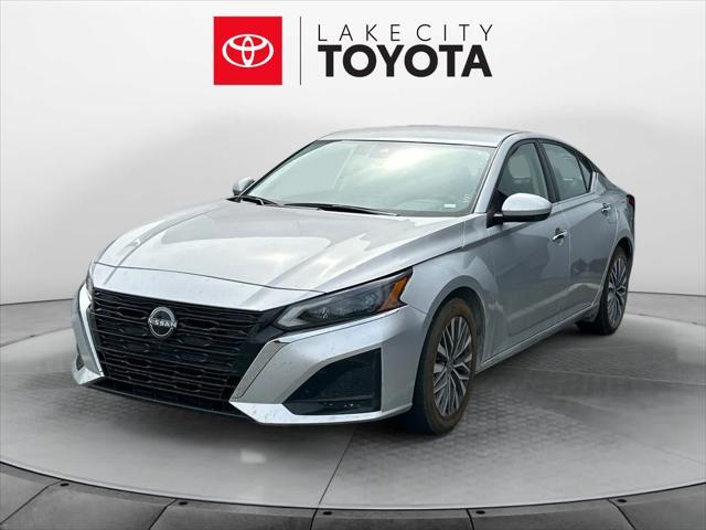 used 2023 Nissan Altima car, priced at $19,887