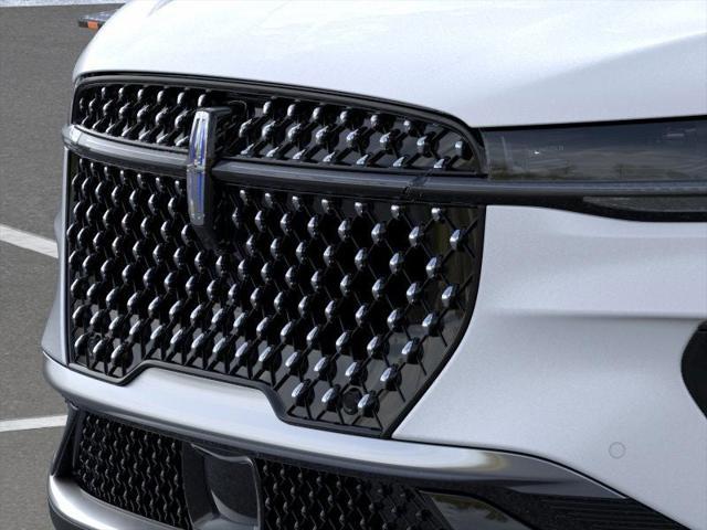 new 2025 Lincoln Nautilus car, priced at $54,669