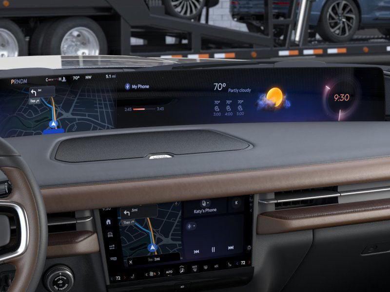 new 2025 Lincoln Navigator car, priced at $107,565