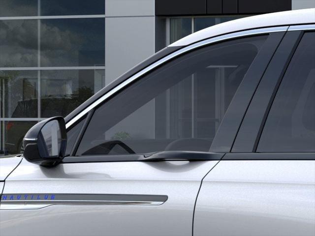 new 2025 Lincoln Nautilus car, priced at $55,655