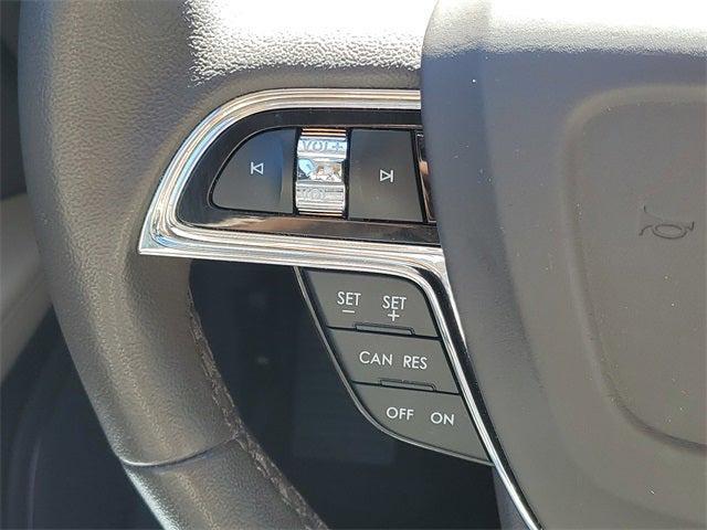 used 2022 Lincoln Nautilus car, priced at $30,988