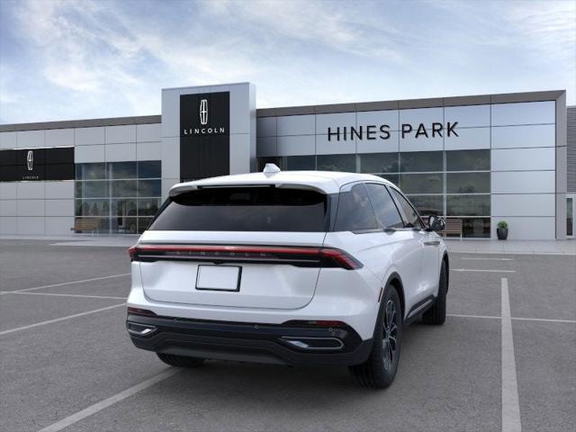 new 2025 Lincoln Nautilus car, priced at $52,266