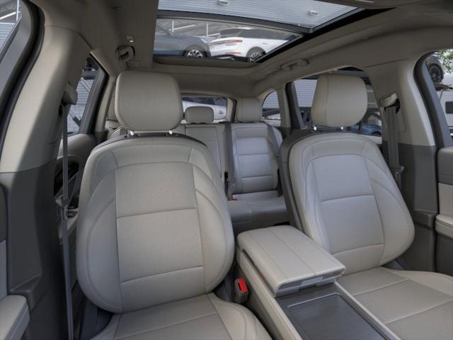 new 2025 Lincoln Nautilus car, priced at $58,688