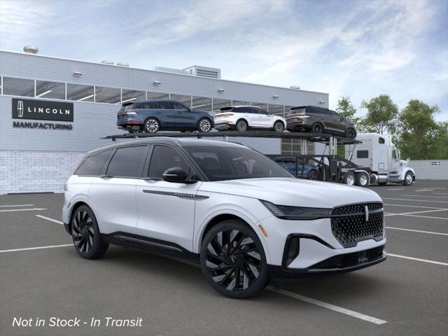 new 2025 Lincoln Nautilus car, priced at $62,401
