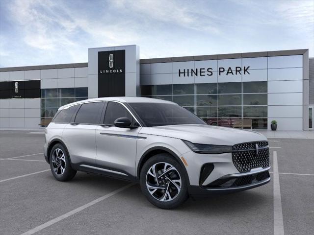 new 2025 Lincoln Nautilus car, priced at $56,495