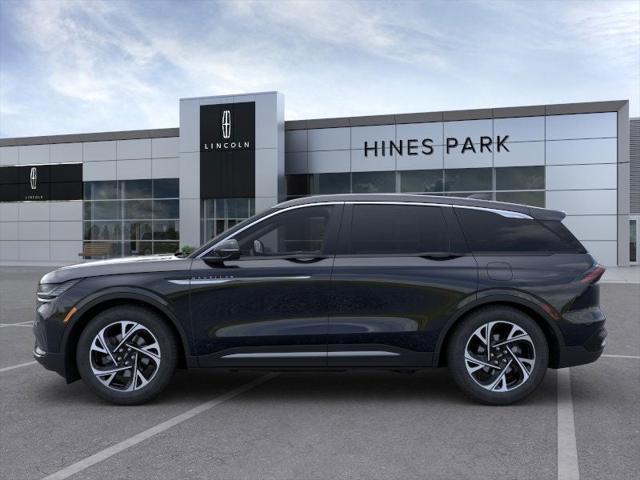 new 2025 Lincoln Nautilus car, priced at $54,815