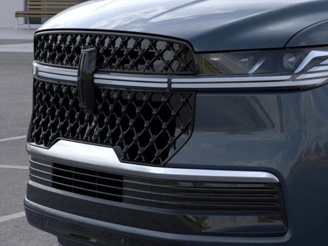new 2025 Lincoln Navigator car, priced at $99,488