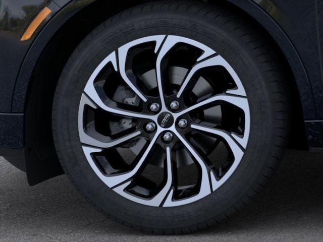 new 2025 Lincoln Nautilus car, priced at $67,555