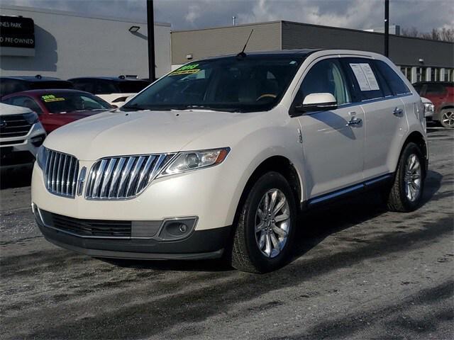 used 2013 Lincoln MKX car, priced at $9,488