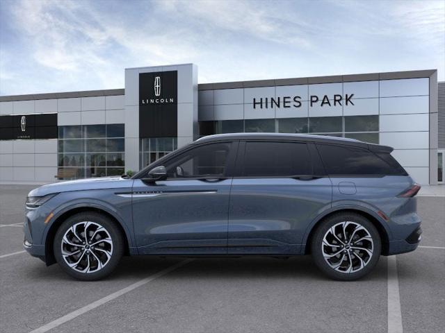 new 2025 Lincoln Nautilus car, priced at $68,305