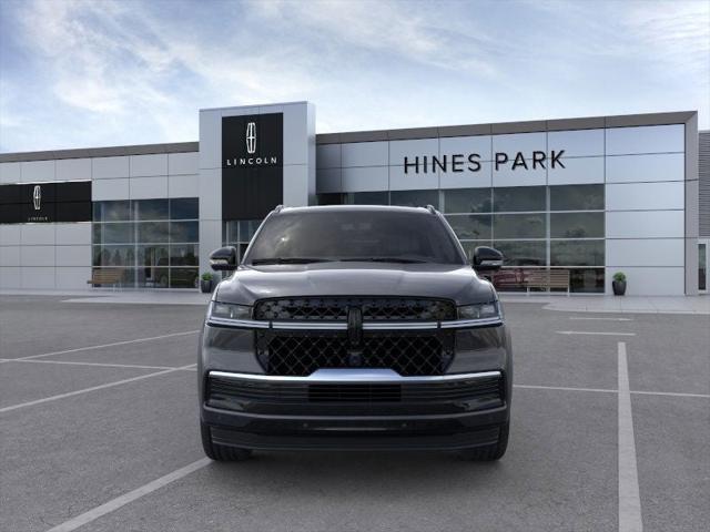 new 2025 Lincoln Navigator car, priced at $99,092