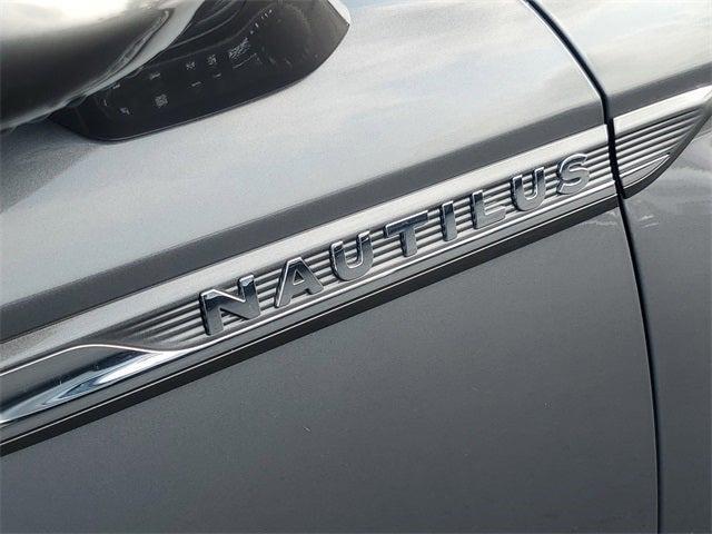 used 2022 Lincoln Nautilus car, priced at $39,988