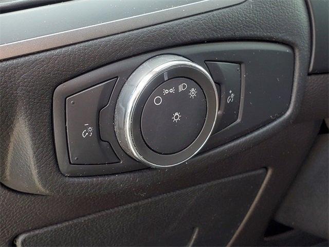 used 2015 Ford Edge car, priced at $9,988