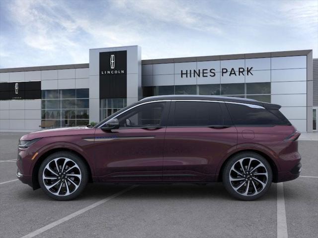 new 2025 Lincoln Nautilus car, priced at $72,121