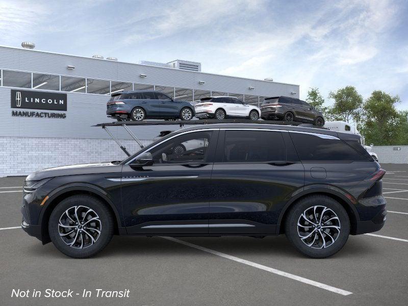 new 2025 Lincoln Nautilus car, priced at $56,180