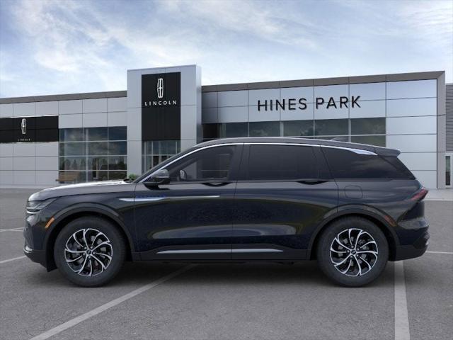new 2025 Lincoln Nautilus car, priced at $55,755