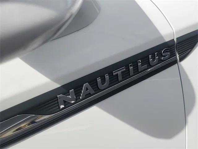 used 2021 Lincoln Nautilus car, priced at $35,988