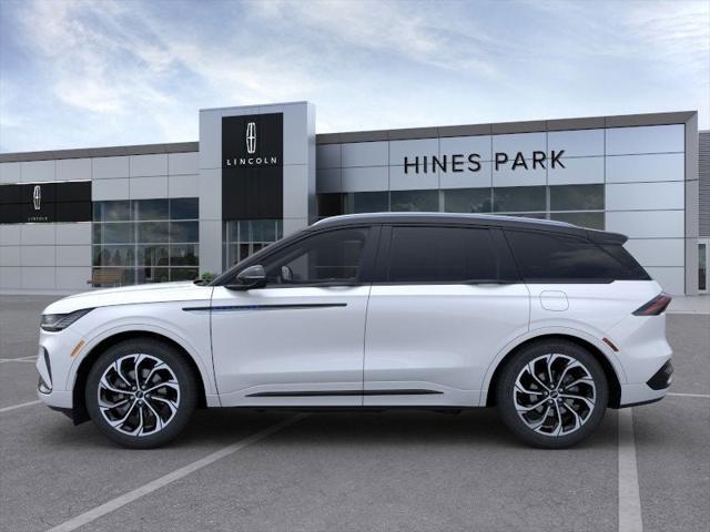 new 2025 Lincoln Nautilus car, priced at $69,910